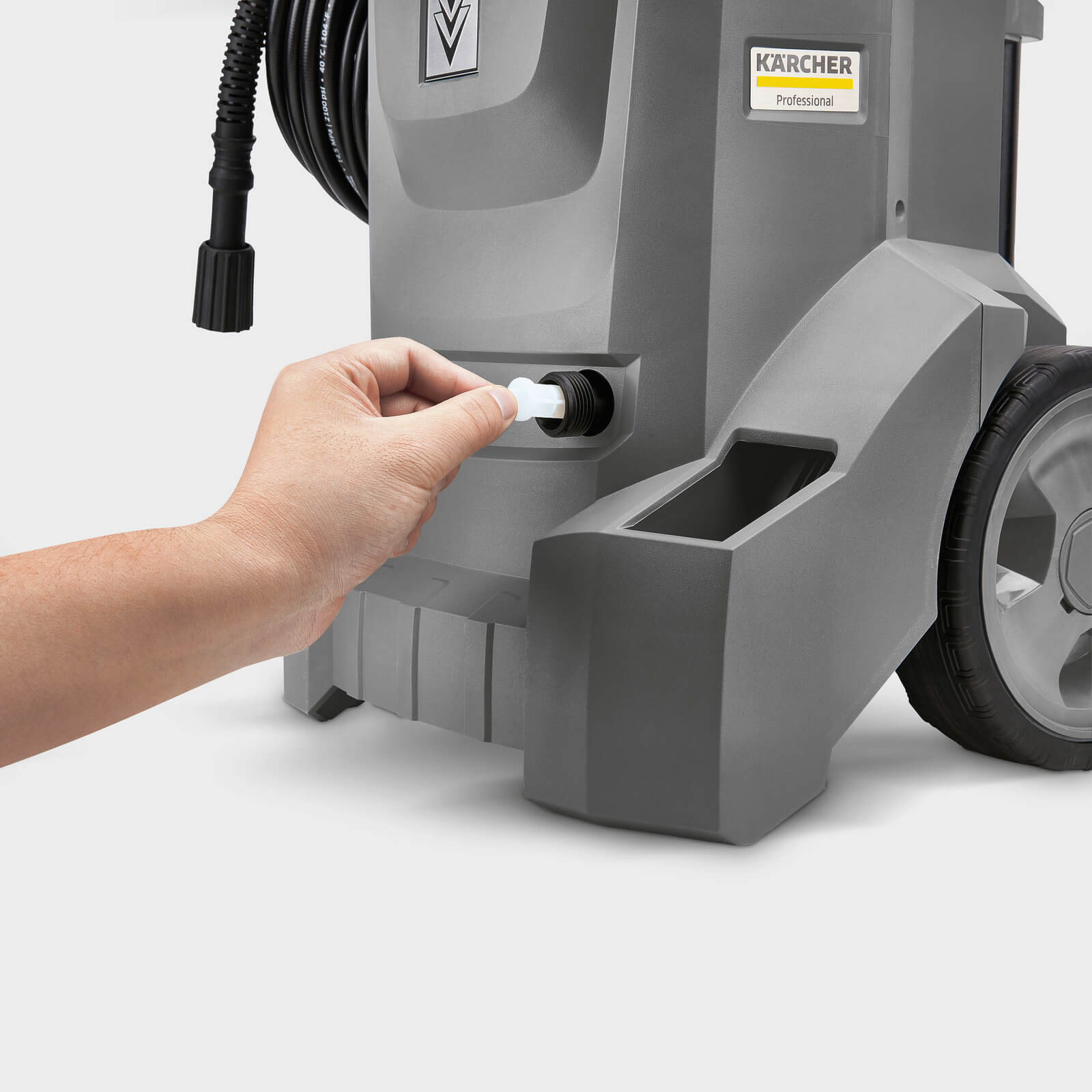 Мойка высокого давления KARCHER HD 4/8 (+ пенная насадка, шампунь)