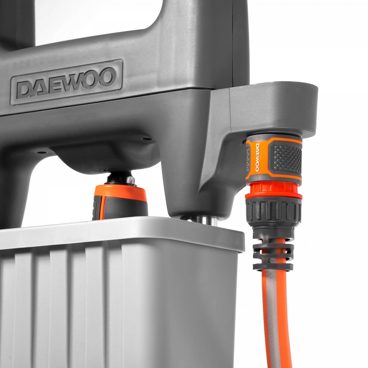 Тележка с шлангом 40 м DWR 4040 DAEWOO
