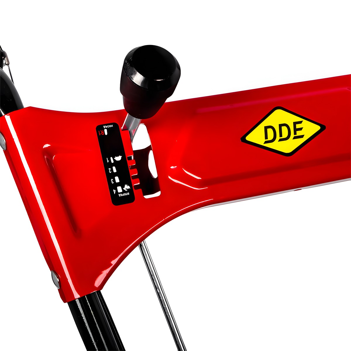 Снегоуборочник бензиновый DDE ST6561