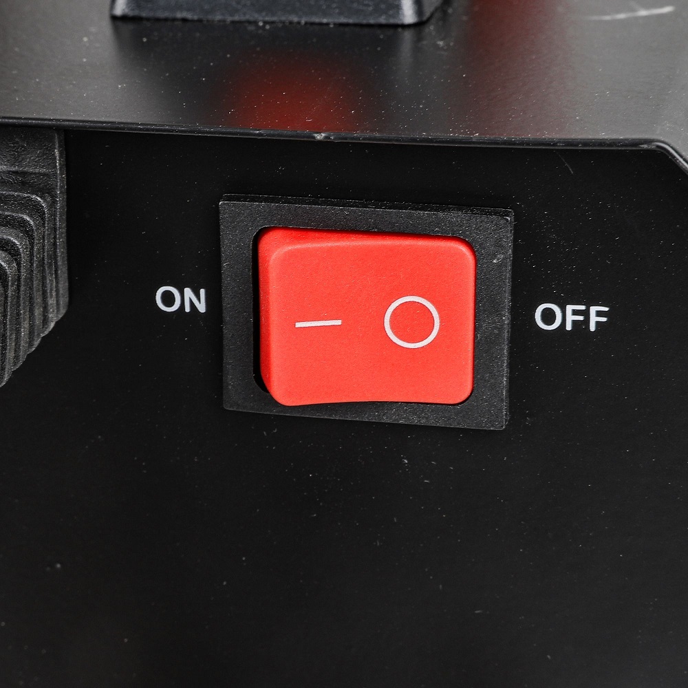 Сварочный аппарат P.I.T. PMI250-C1 IGBT (6.8кВт, 250А, ПВ-45, ММА 1.6-4.0мм,маска, краги, электроды)