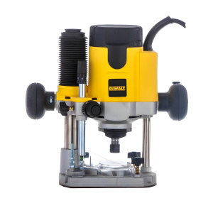 Фрезер DEWALT DW621