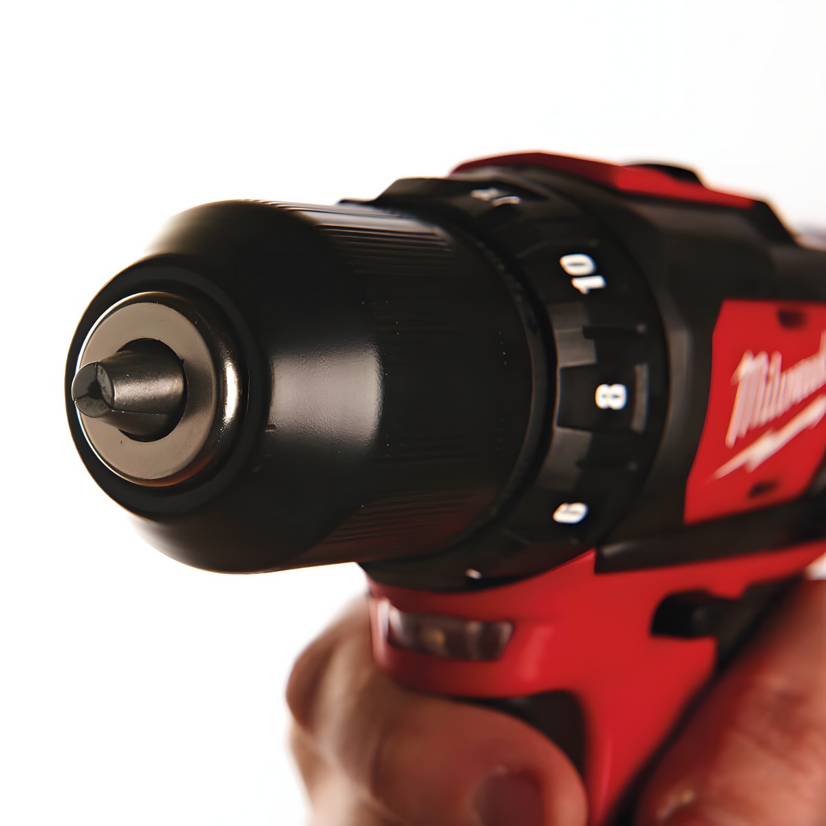 Дрель-шуруповерт аккумуляторная MILWAUKEE M12 BDD-202C 4933441915