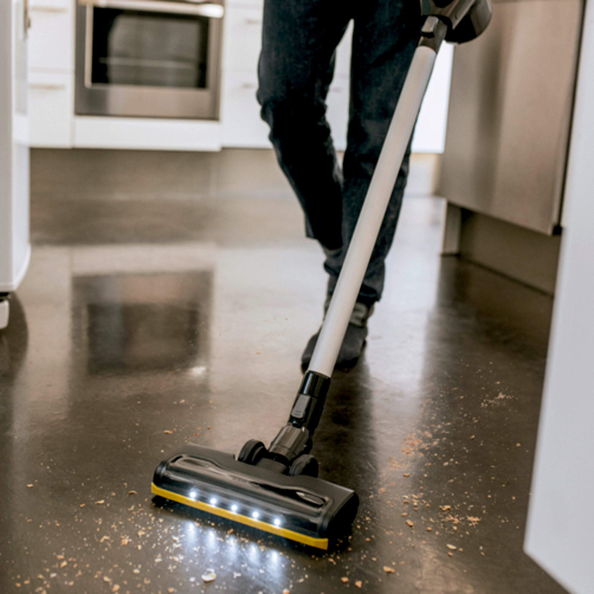 Пылесос аккумуляторный KARCHER VC 6 Cordless ourFamily