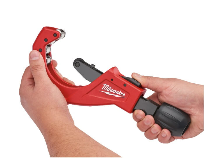 Труборез (для медных труб диам. 3 - 28 мм) MILWAUKEE 48229259