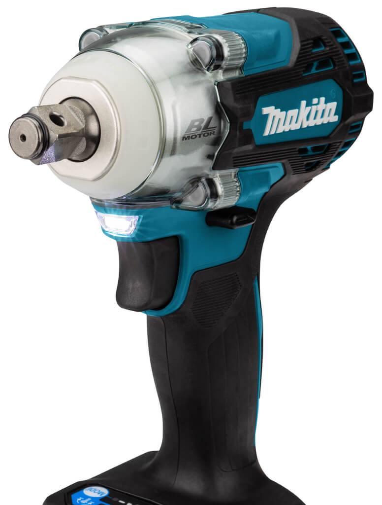 Гайковерт аккумуляторный ударный MAKITA DTW300RTJ