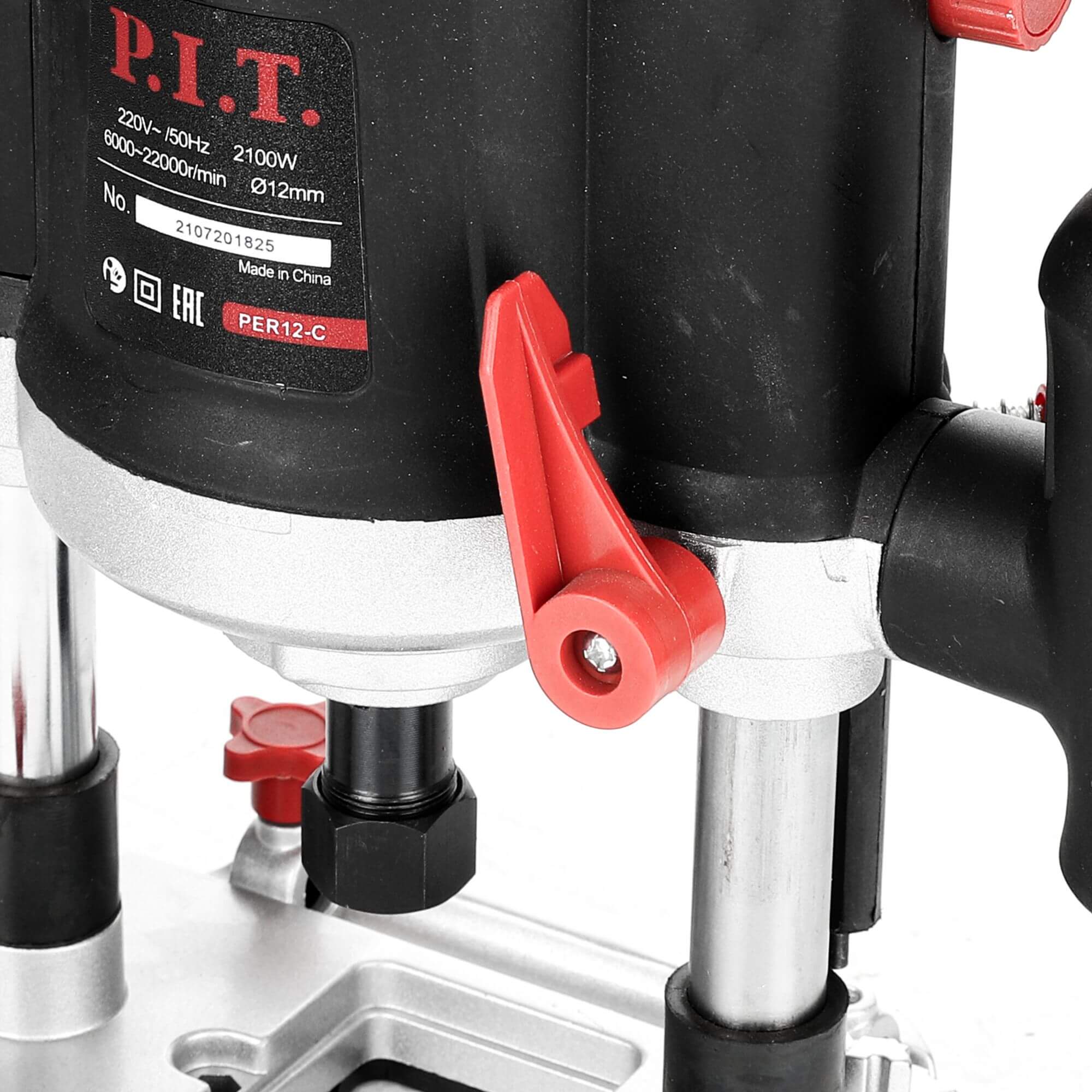 Фрезер погружной электрич. P.I.T. PER12-C МАСТЕР (2100Вт, 6000-22000об/мин, ход 55мм, цанги 8/12мм)