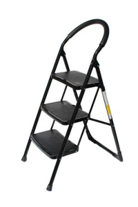 Стремянка WIPRO Жираф-2 (3 прорезиненные ступени, сталь) 9903