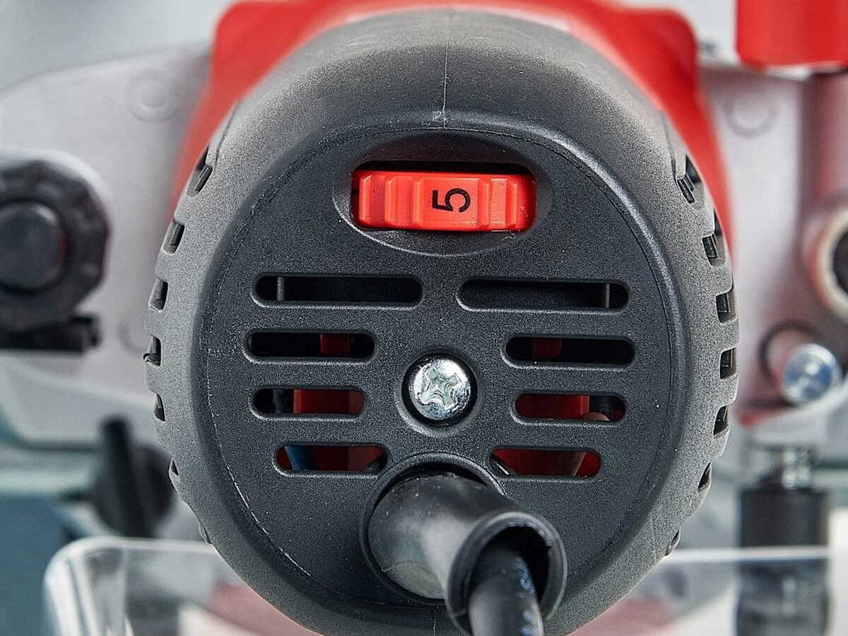 Фрезер FELISATTI FT6100