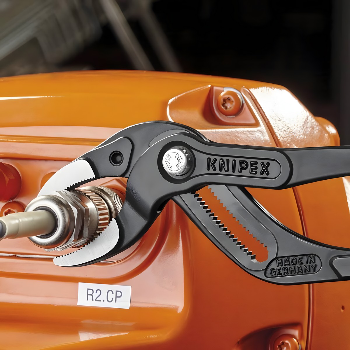 Клещи переставные трубные 250 мм KNIPEX KN-8101250
