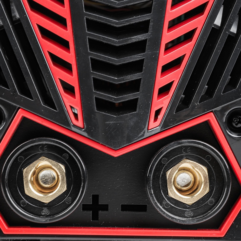 Сварочный аппарат P.I.T. PMI250-C1 IGBT (6.8кВт, 250А, ПВ-45, ММА 1.6-4.0мм,маска, краги, электроды)