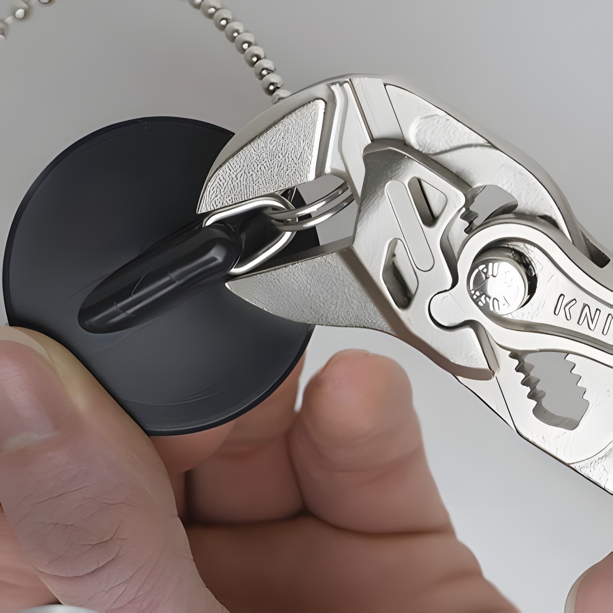 Клещи переставные 150 мм (хром) KNIPEX KN-8605150