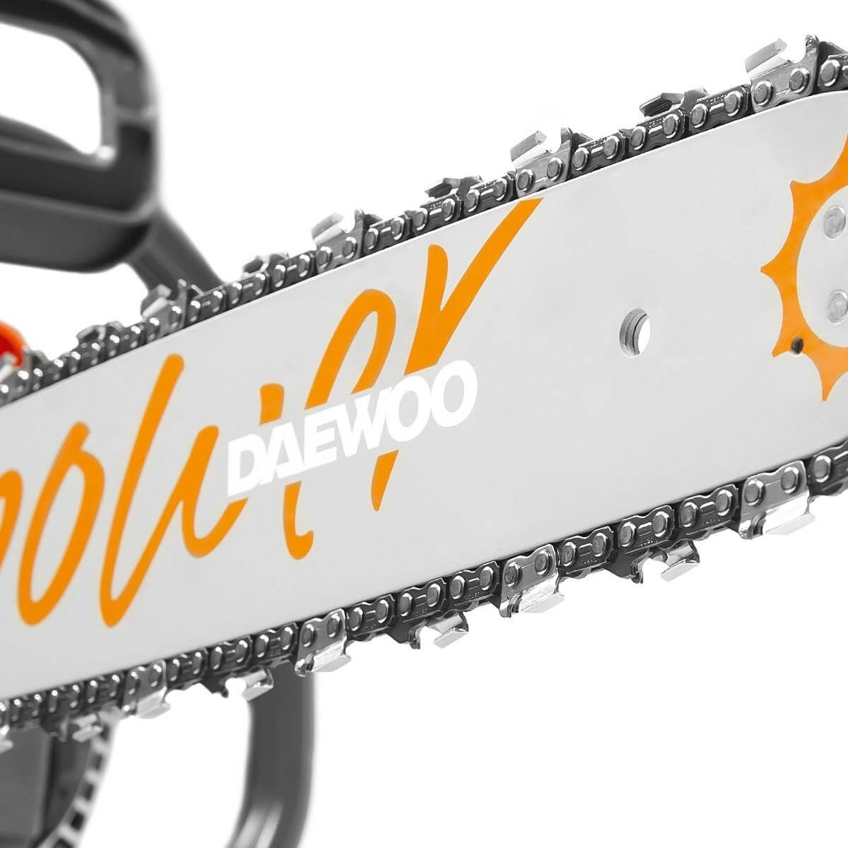 Пила цепная бензиновая DAEWOO DACS 5820XT