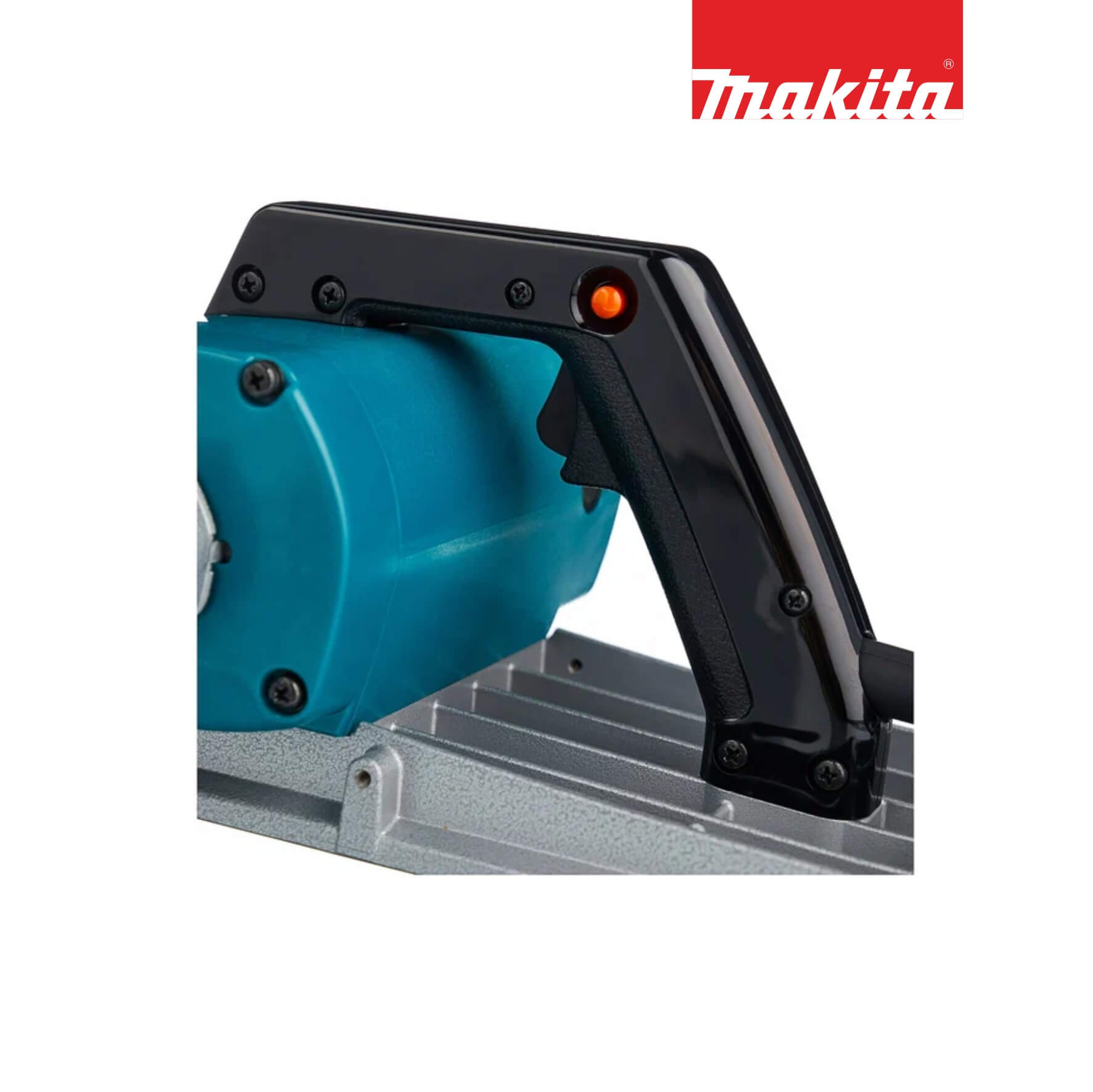 Рубанок MAKITA 1806B