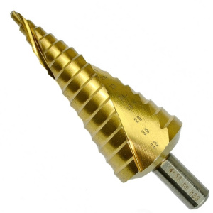 Сверло ступенчатое 4-32 х 102, 6 мм (с прямым желобком) HSS-TiN MAKITA D-40135