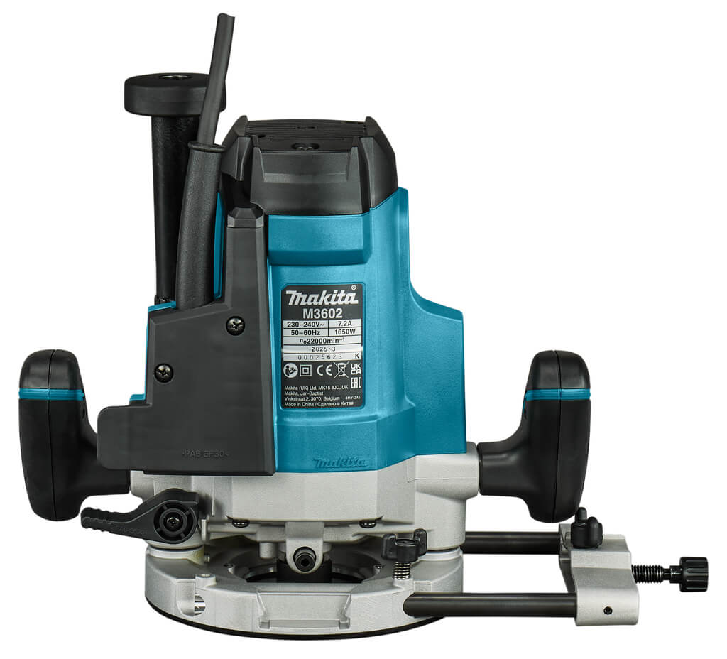Фрезер MAKITA M3602B