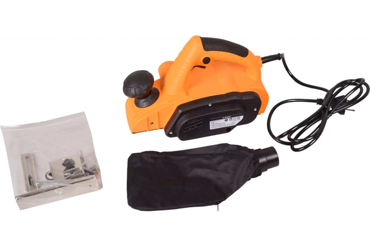 Рубанок ВИХРЬ Р-82/800