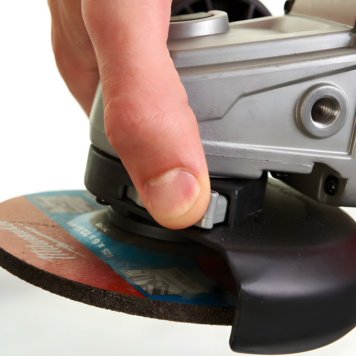 Шлифмашина угловая MILWAUKEE AG 13-125 XSPD 4933451577