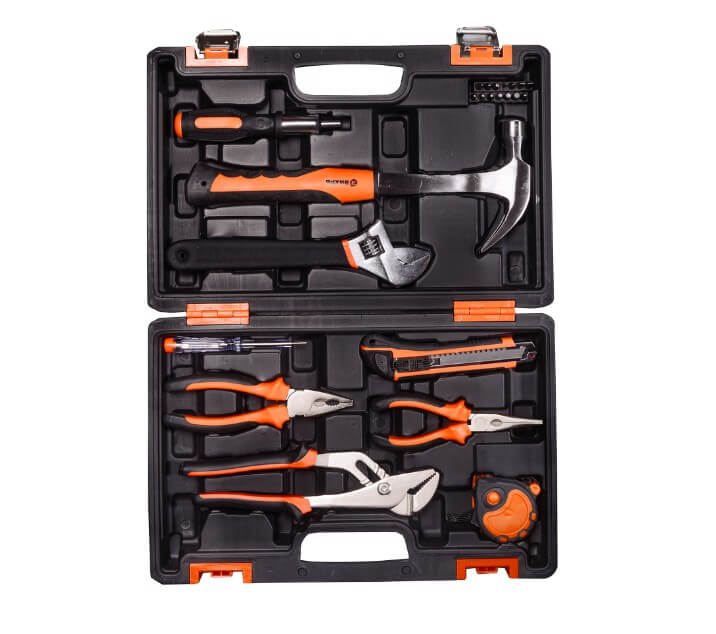 Набор инструмента ВИХРЬ 23 пр., бытовой (кейс) 73/6/7/10