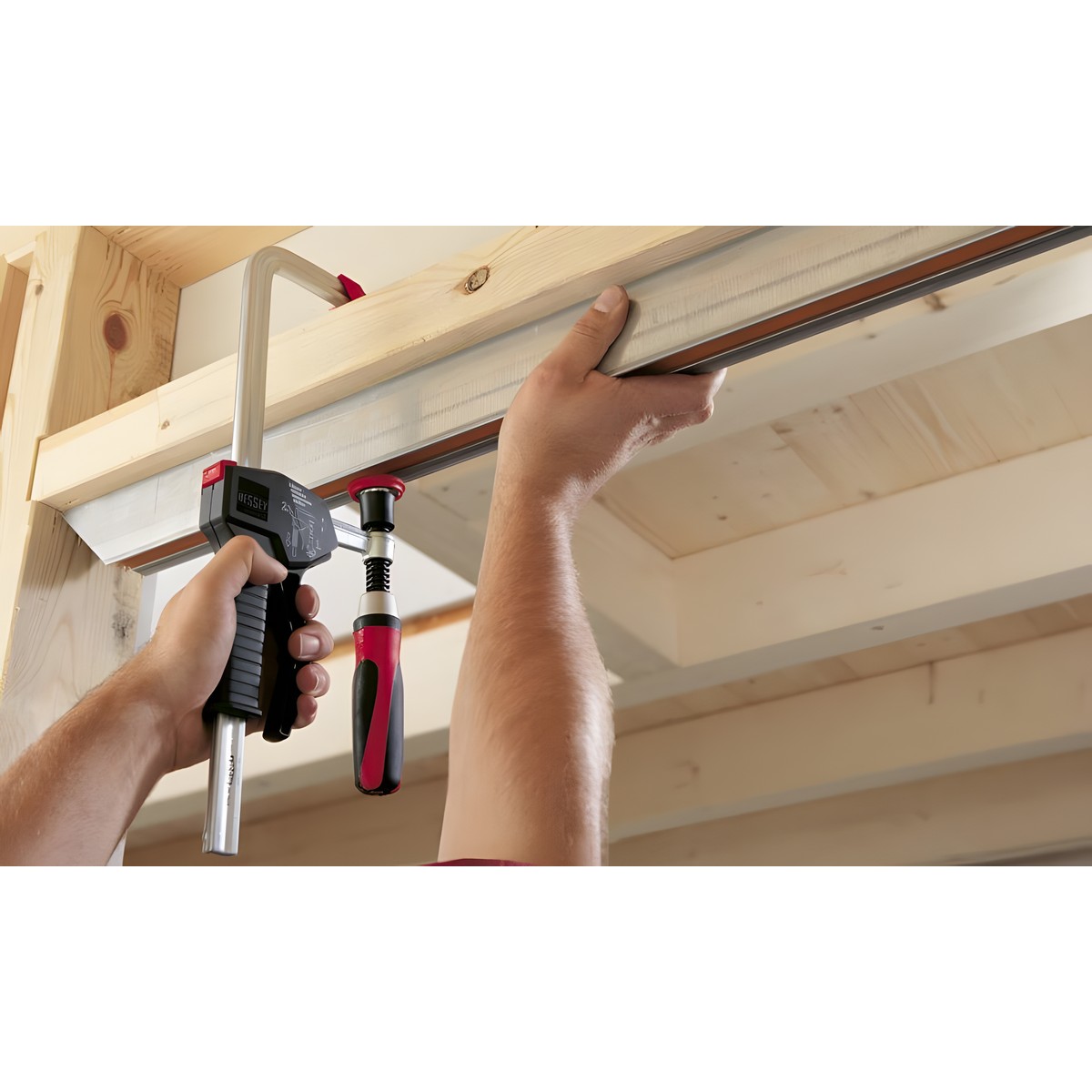 Струбцина 300/100 мм BESSEY BE-EHZ30-2K