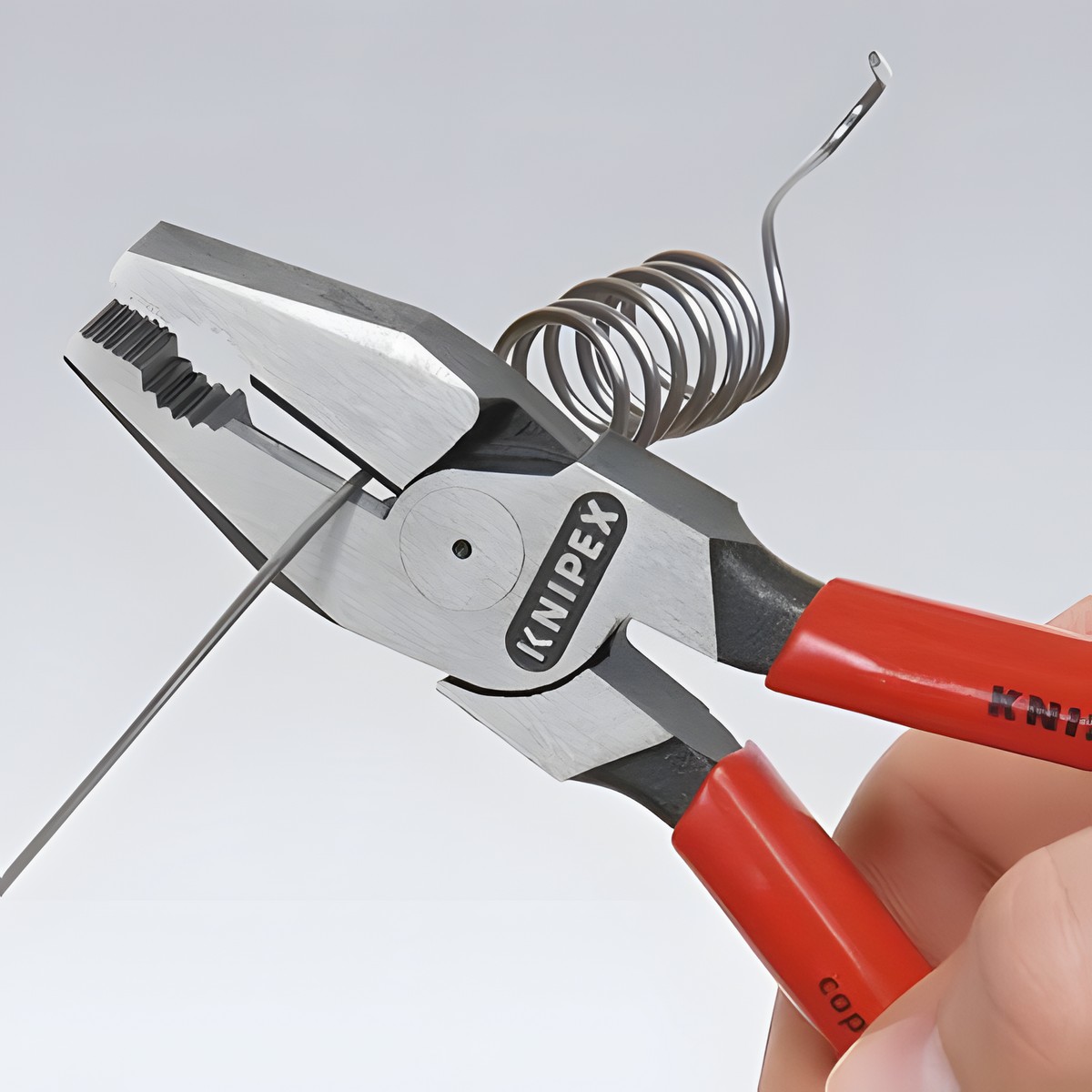 Плоскогубцы силовые 180 мм (черн) KNIPEX KN-0201180