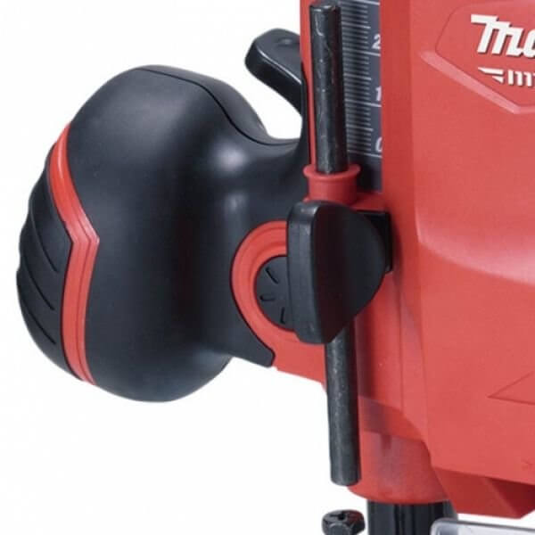 Фрезер MAKITA M3601