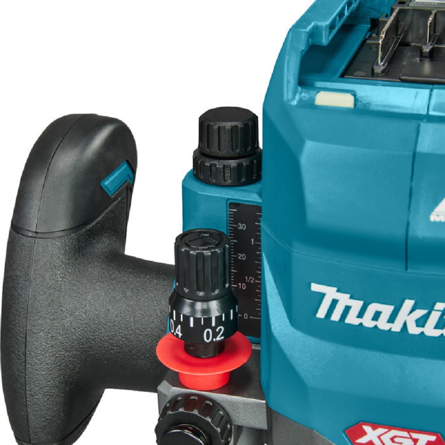 Фрезер погружной аккумуляторный MAKITA XGT RP001GZ (без АКБ и ЗУ)